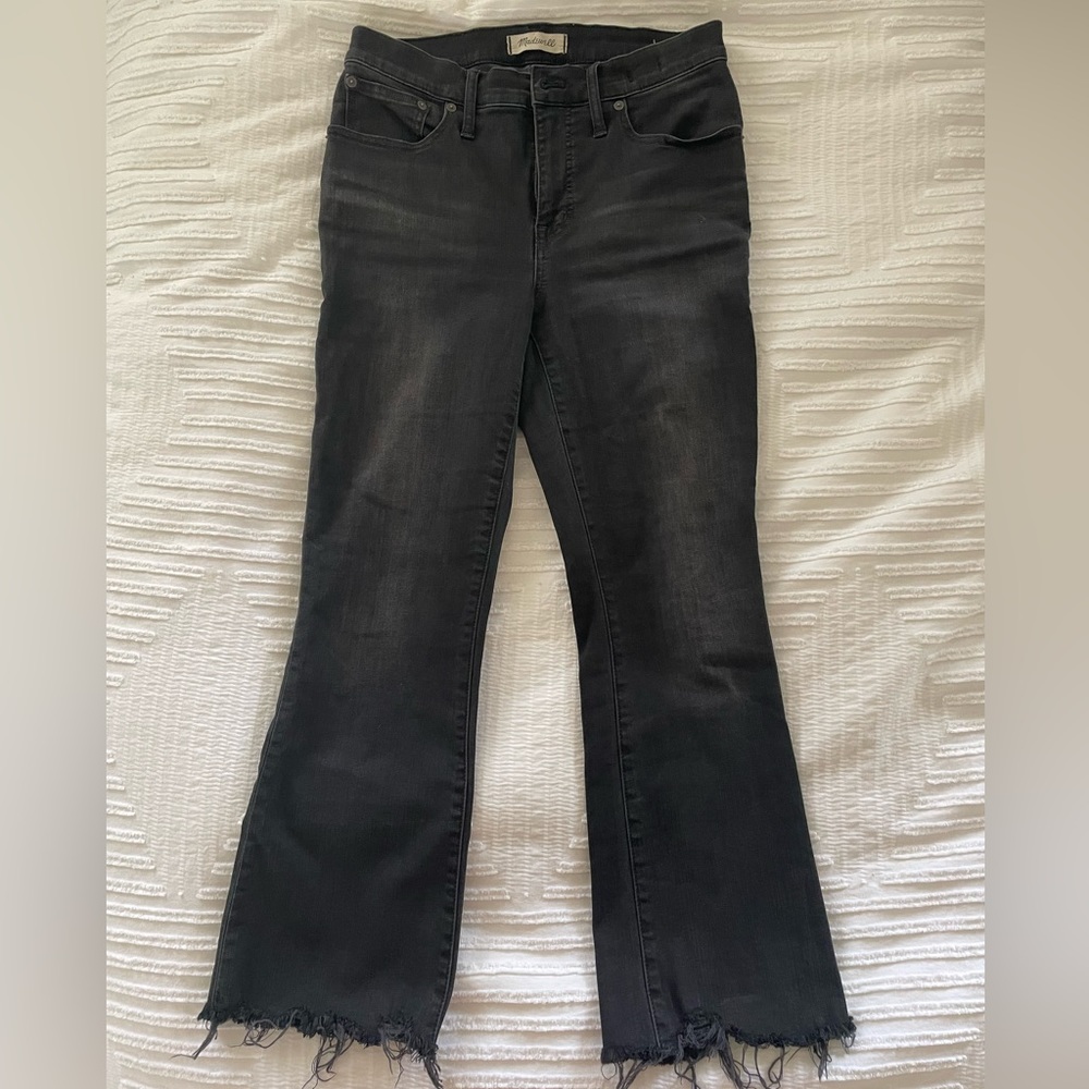 Cali Demi-Boot Jeans in Washed Black Denim Size 28